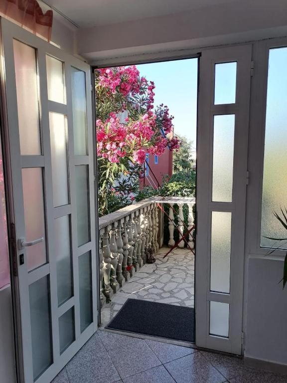 Apartment Luce And Ante Bibinje Exterior foto